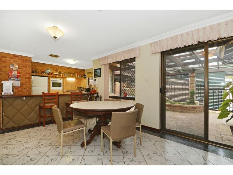 5 Moffat Place, Warwick WA 6024