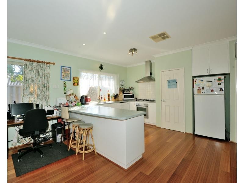 26 Amity Circuit, Shoalwater WA 6169