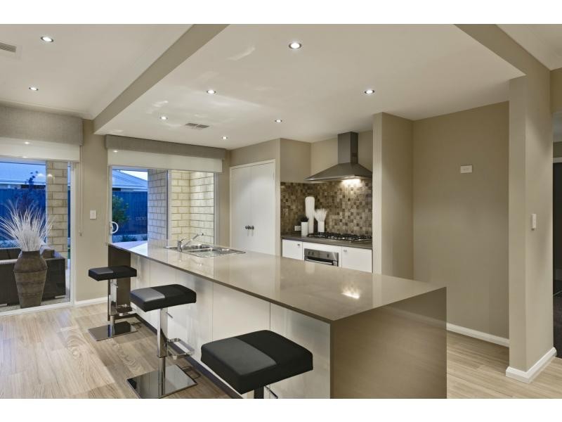 8 Strathmore Close, Baldivis WA 6171