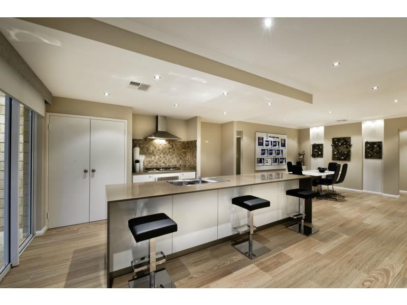 8 Strathmore Close, Baldivis WA 6171