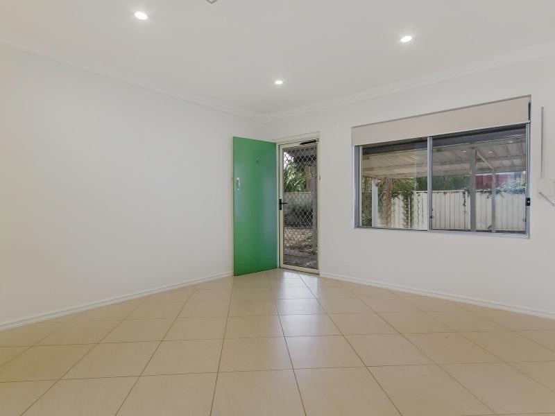 6/18 Waller Street, Rockingham WA 6168