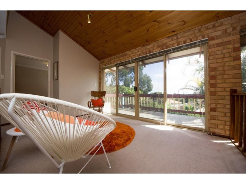 7 Rae Place, Leeming WA 6149