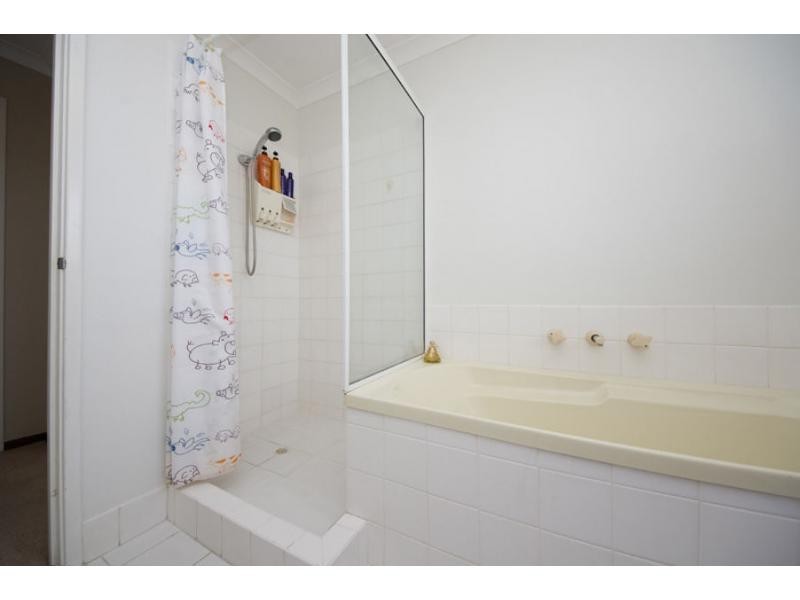 7 Rae Place, Leeming WA 6149