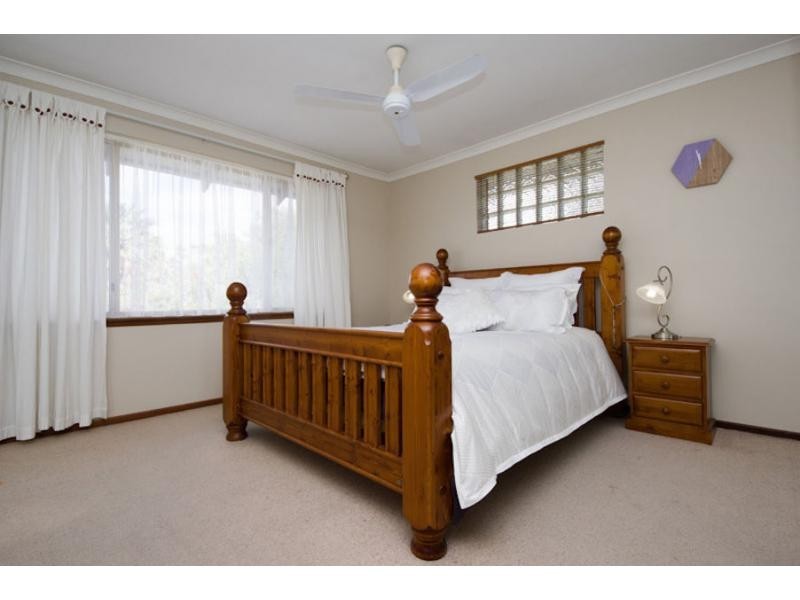 7 Rae Place, Leeming WA 6149