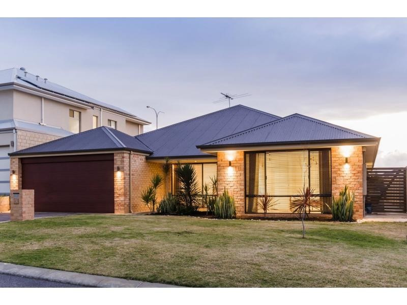 42 Wicklow Circle, Darch WA 6065