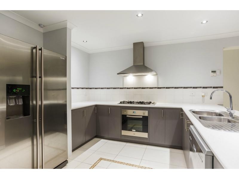 42 Wicklow Circle, Darch WA 6065