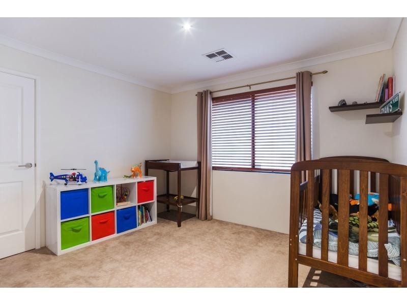 42 Wicklow Circle, Darch WA 6065