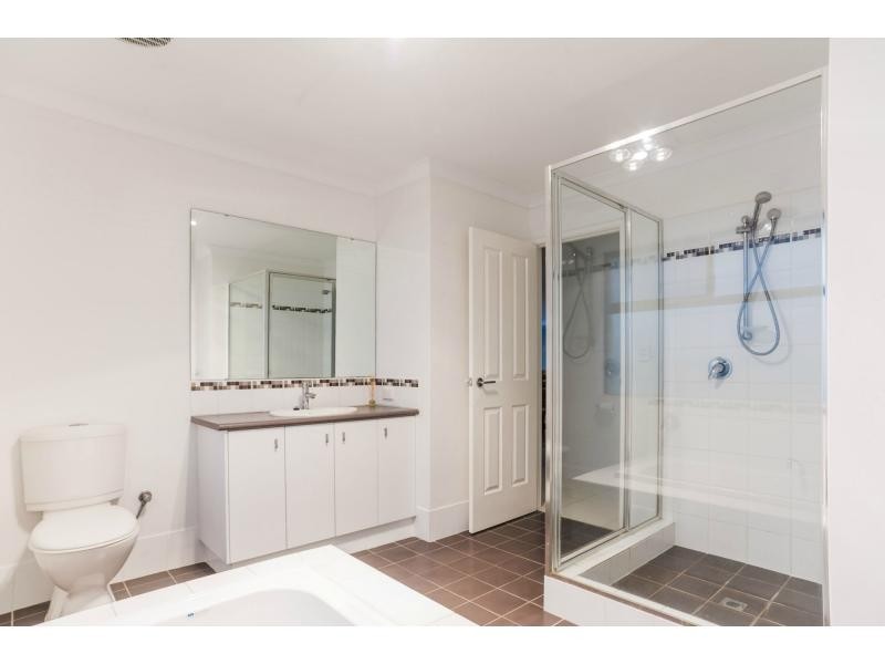 42 Wicklow Circle, Darch WA 6065