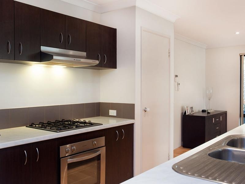 67 Yandella Promenade, Tapping WA 6065