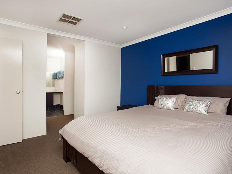 67 Yandella Promenade, Tapping WA 6065