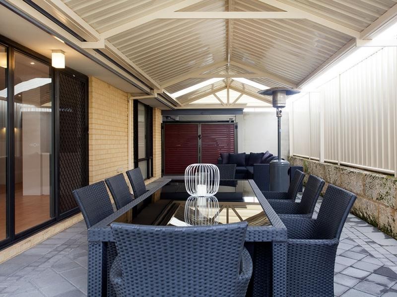 67 Yandella Promenade, Tapping WA 6065