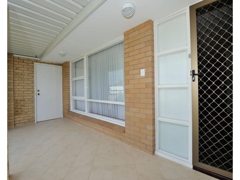 7 Ledgard Street, Rockingham WA 6168