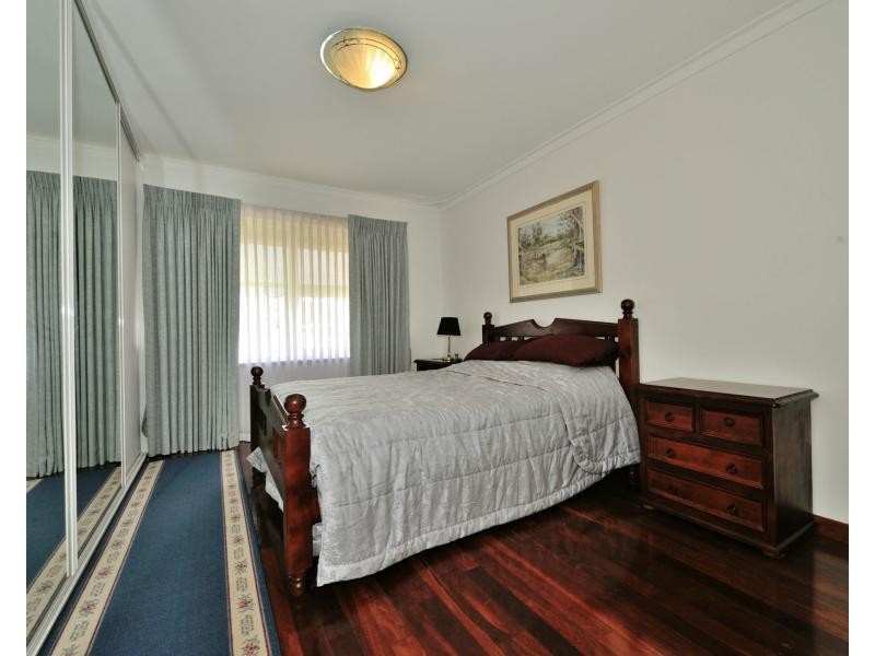 7 Ledgard Street, Rockingham WA 6168