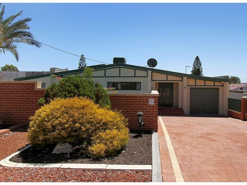 4 Cowie Place, Dianella WA 6059