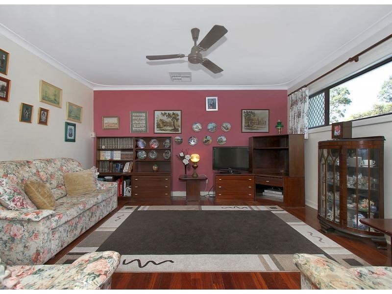 4 Cowie Place, Dianella WA 6059