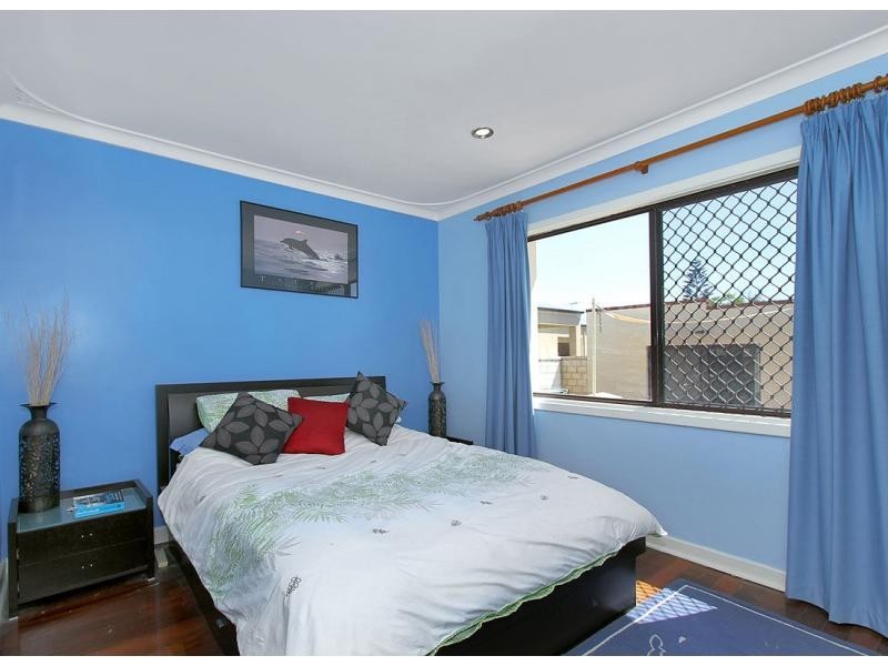 4 Cowie Place, Dianella WA 6059