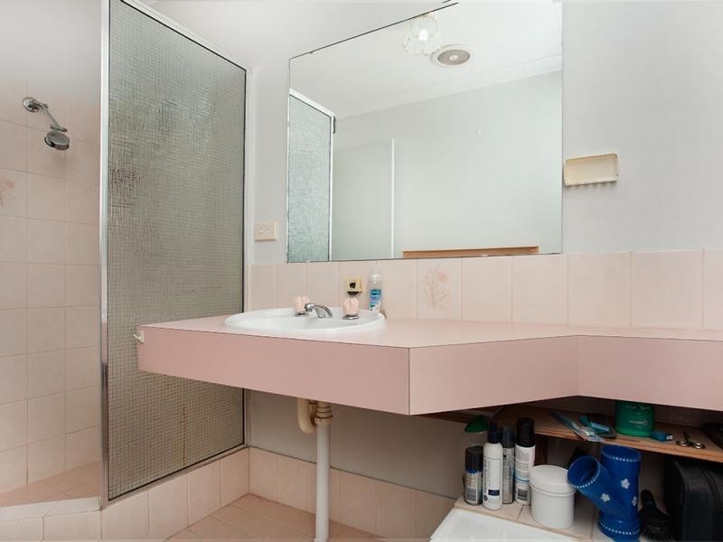 8 Sharpe Close, Waikiki WA 6169