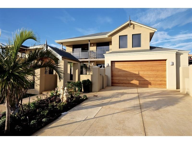 16 Bantry Bend, Mindarie WA 6030