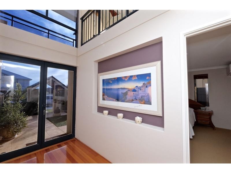 16 Bantry Bend, Mindarie WA 6030