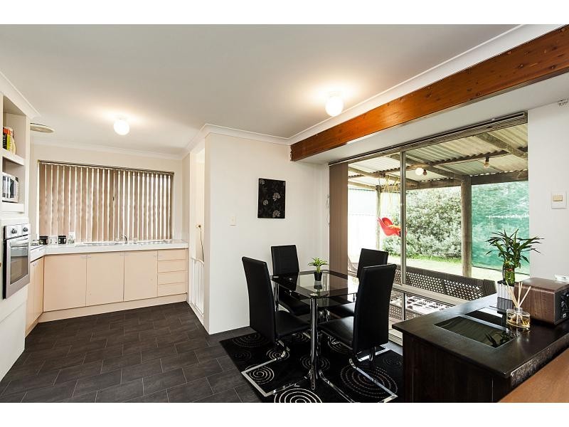 70 Murchison Road, Waikiki WA 6169