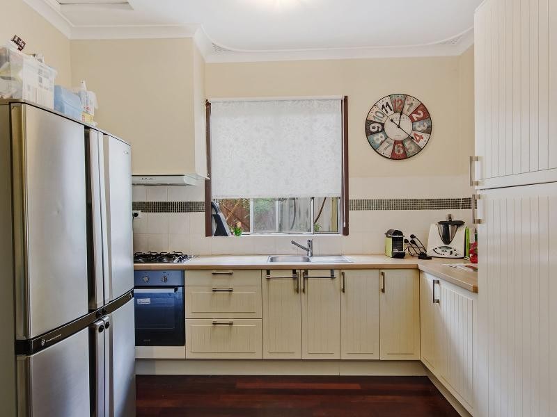 3 Vista Avenue, Rockingham WA 6168