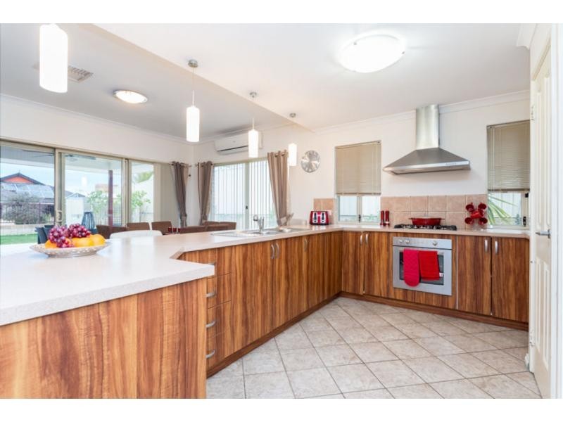 11 Leyson Way, Baldivis WA 6171