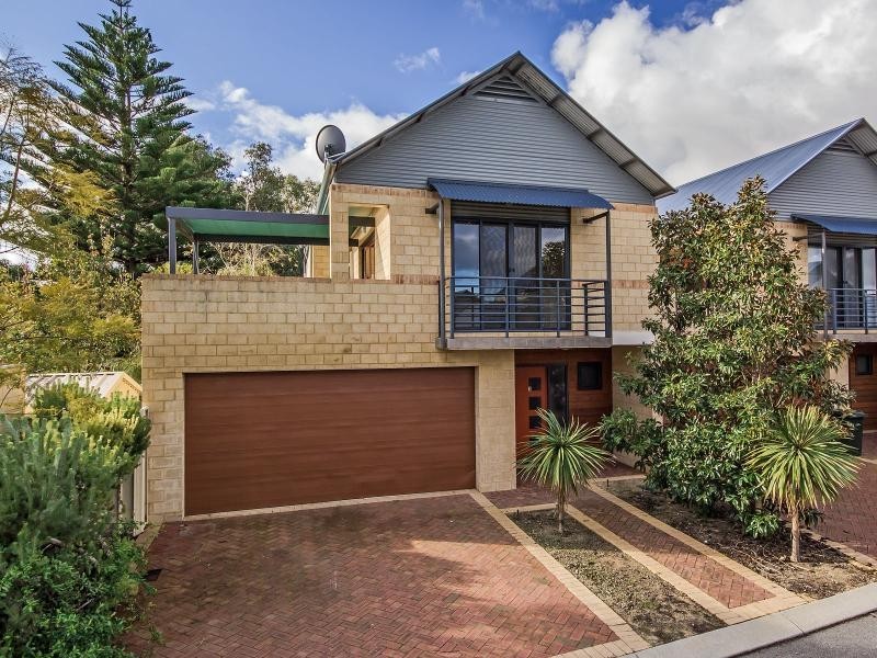 1/3 Sloan Street, Rockingham WA 6168