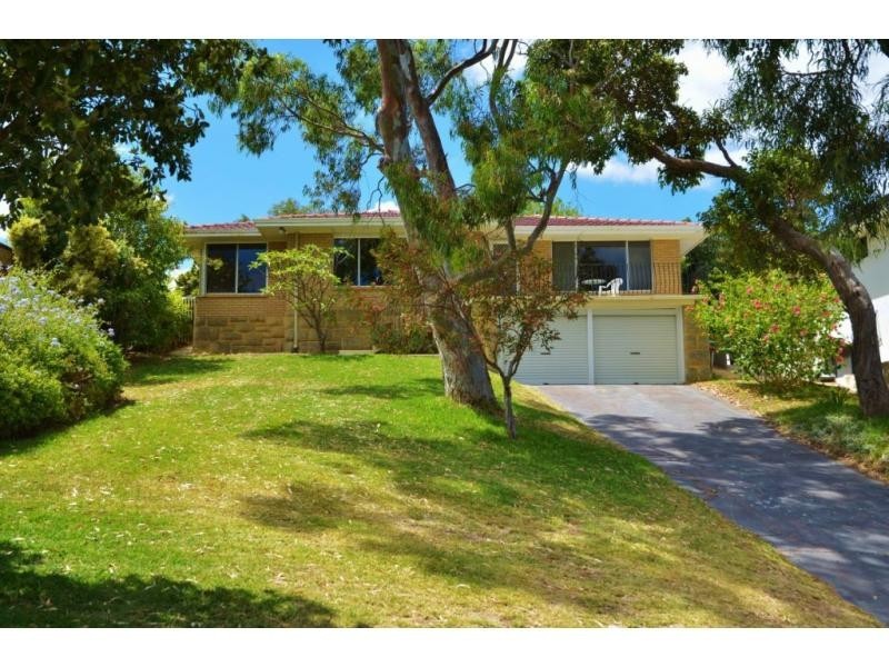 119 Elliott Road, Karrinyup WA 6018