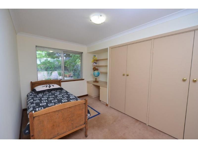 119 Elliott Road, Karrinyup WA 6018