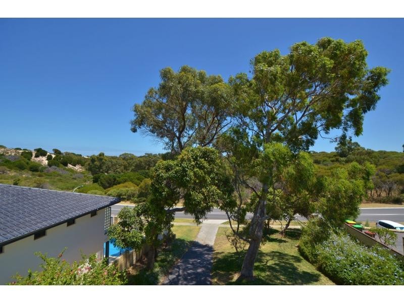 119 Elliott Road, Karrinyup WA 6018