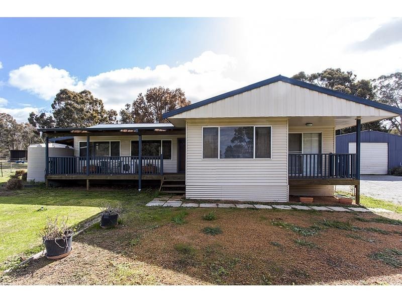 L21 Biasin Road, Bakers Hill WA 6562