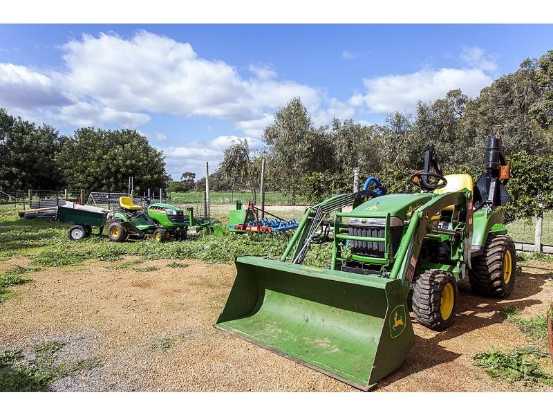 L21 Biasin Road, Bakers Hill WA 6562