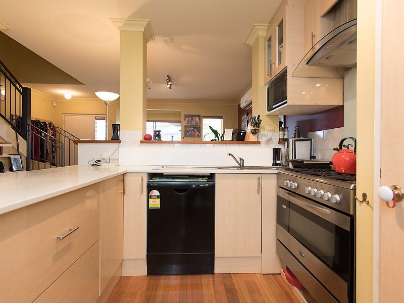 2A Davilak Street, Como WA 6152