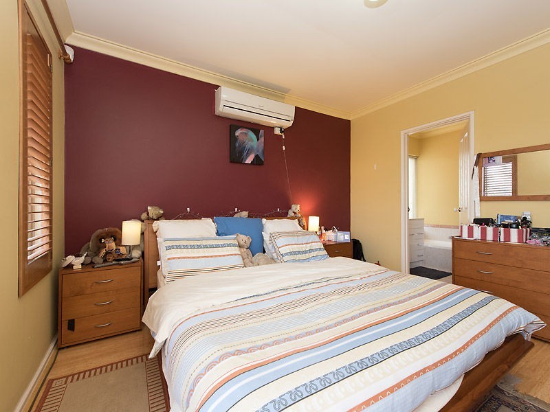 2A Davilak Street, Como WA 6152