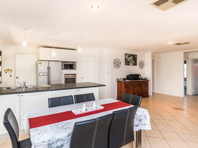 1 Millstream Place, Success WA 6164