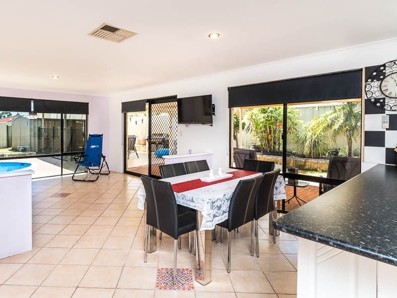 1 Millstream Place, Success WA 6164