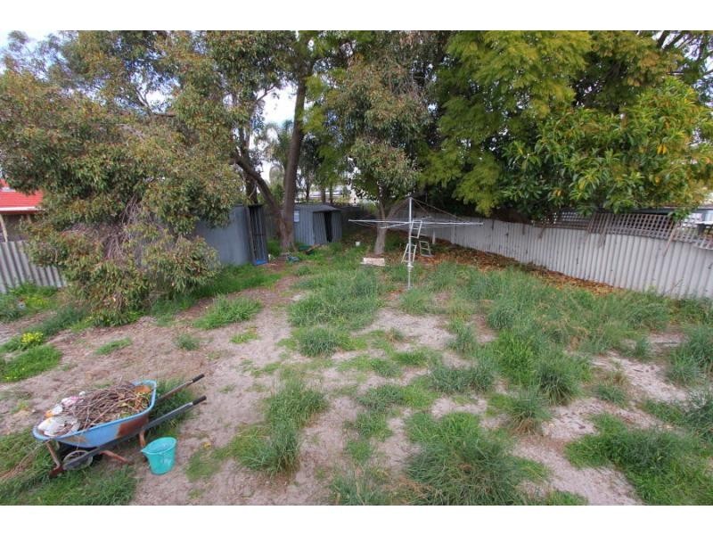 45A Langham Gardens, Wilson WA 6107