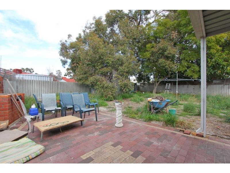 45A Langham Gardens, Wilson WA 6107