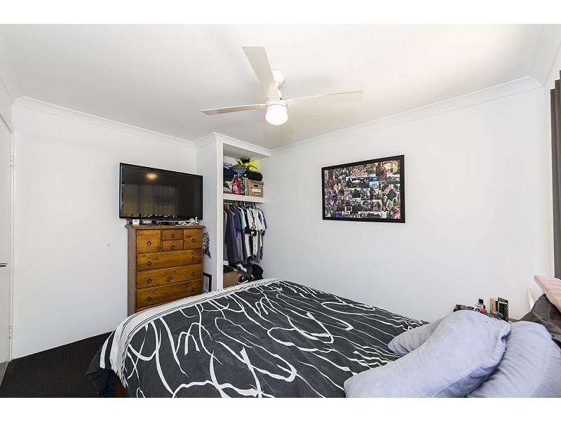 4 Mansfield Avenue, Butler WA 6036