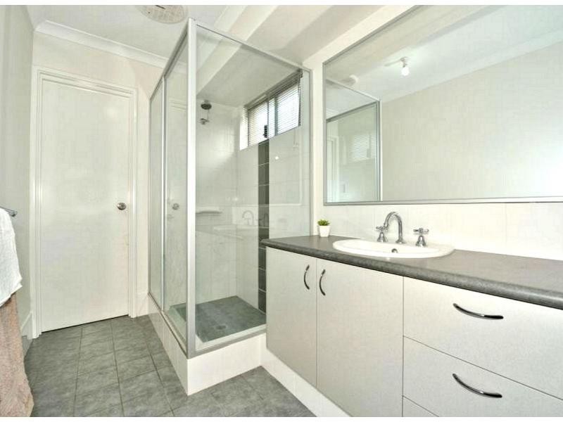 181 Pebble Beach Boulevard, Meadow Springs WA 6210