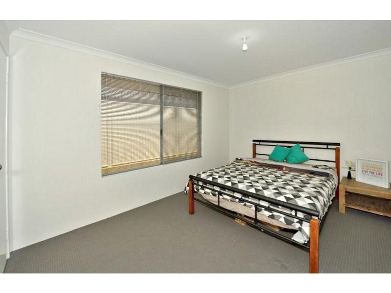 181 Pebble Beach Boulevard, Meadow Springs WA 6210