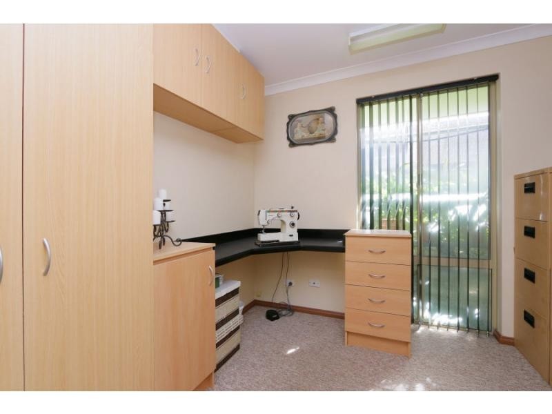 7 Hillview Rise, Cooloongup WA 6168