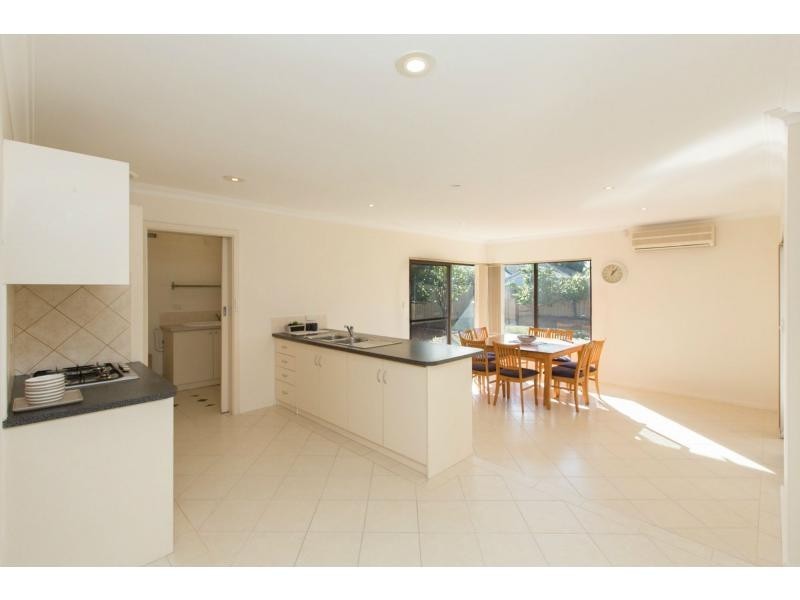 27 Endeavour Avenue, Bull Creek WA 6149