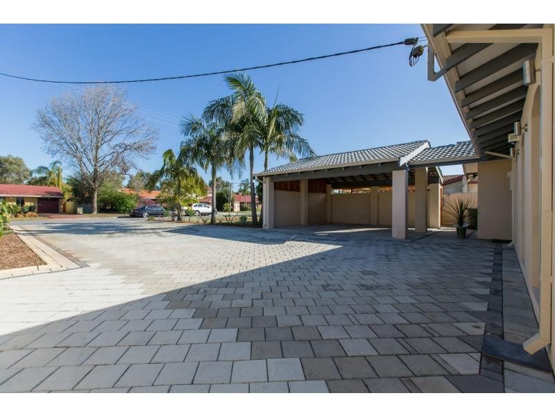 27 Endeavour Avenue, Bull Creek WA 6149