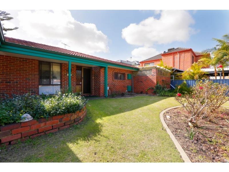 125 Gladstone Road, Rivervale WA 6103