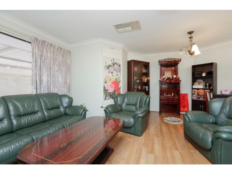 125 Gladstone Road, Rivervale WA 6103