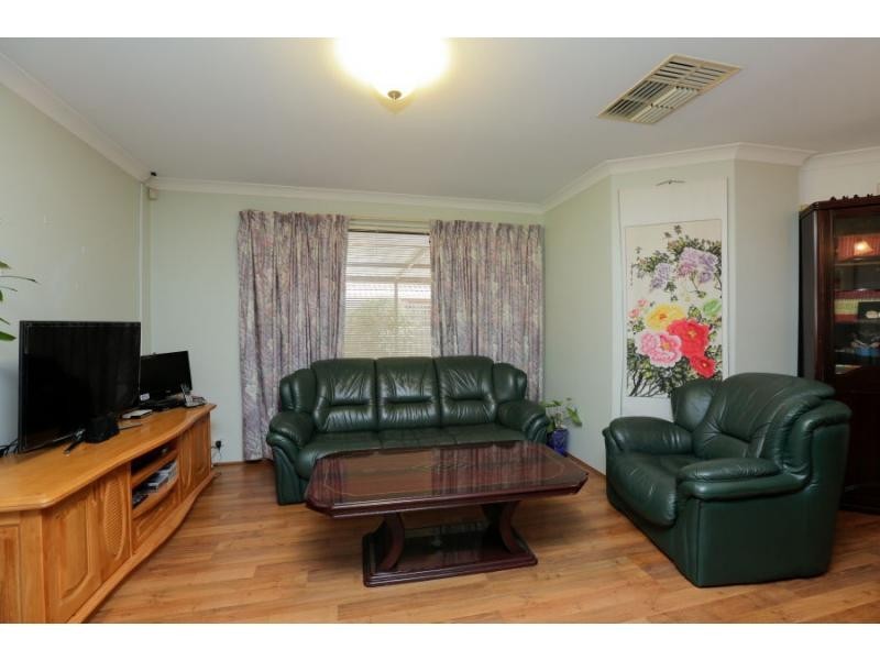 125 Gladstone Road, Rivervale WA 6103