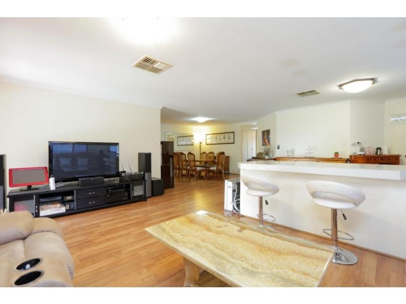 125 Gladstone Road, Rivervale WA 6103