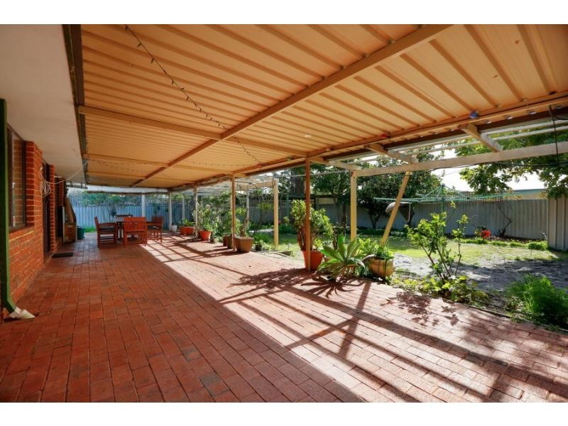 125 Gladstone Road, Rivervale WA 6103