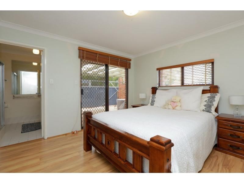 125 Gladstone Road, Rivervale WA 6103